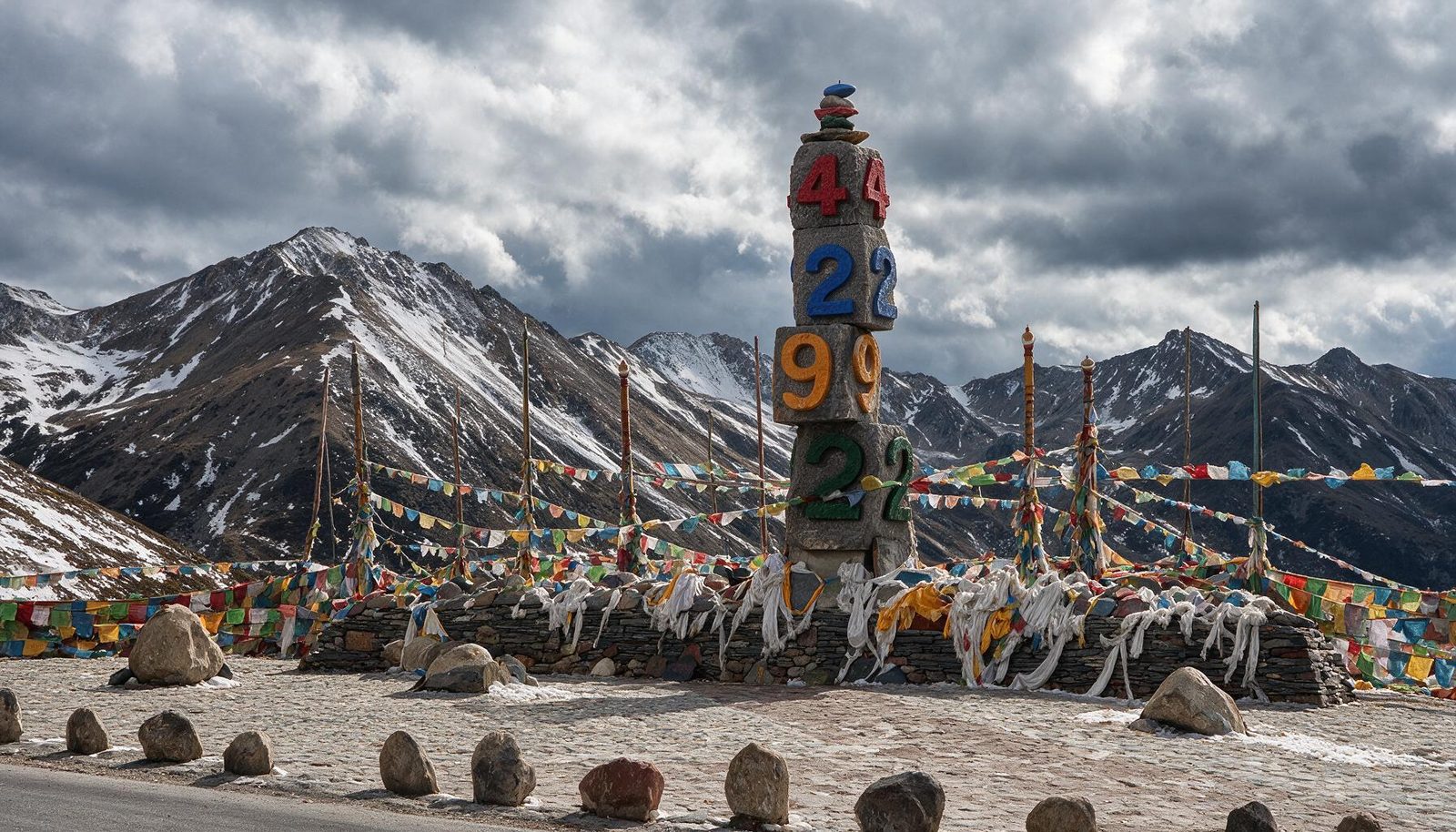 白马雪山垭口